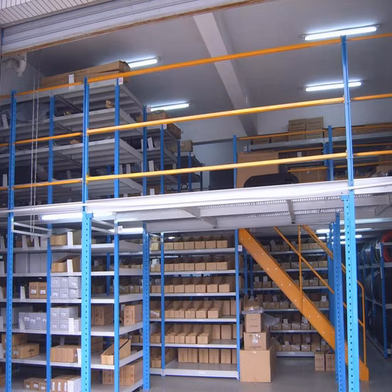 Hochleistungs-Lagerregal mit hoher Dichte und mehrstufigem Mezzanine-Regal